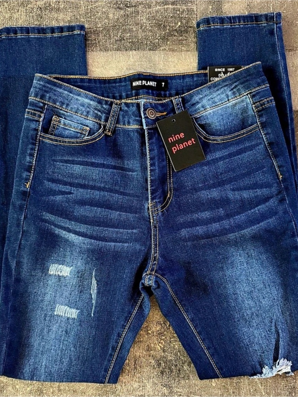 Nine Planet Mid Rise Skinny Jeans Blue Size 7 NWT
